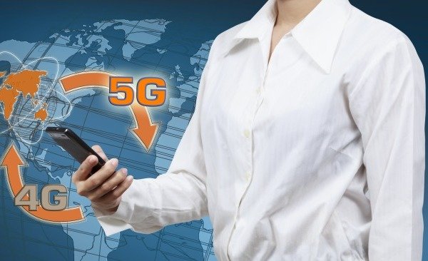 همکاری با شرکتهای هوش مصنوعی برای راه اندازی ۵G در کشور