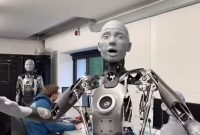 پیشرفته ترین ربات انسان نمای جهان رونمایی شد