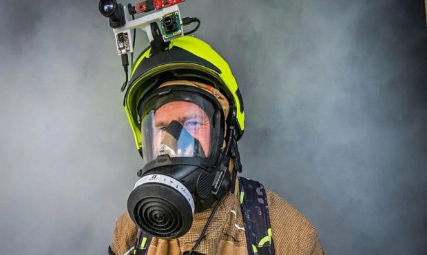 ساخت کلاه آتش‌نشانی مجهز به هوش مصنوعی