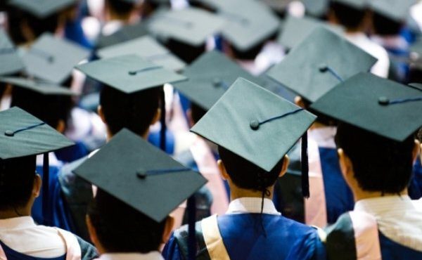 فارغ التحصیلان دانشگاهی برای ورود به بازار کار “تعاونی” تشکیل بدهند