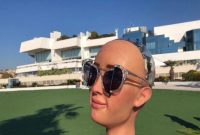 گشت و گذار ربات «سوفیا» در امارات