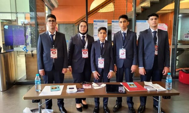 تیم هوش مصنوعی دانش آموزان کهگیلویه و بویراحمد در استانبول شگفتی ساز شد